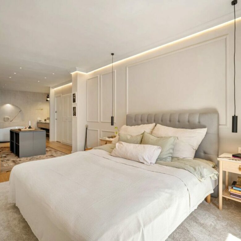 FOR SALE 🏡 Renovated Four-Bedroom Townhouse with Sea Views and Sauna in a Gated Community – Golden Mile, Marbella 🇪🇸