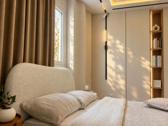 FOR SALE 🏡 Renovated Three-Bedroom Apartment with Terrace in a Gated Community – Nagüeles, Golden Mile, Marbella 🇪🇸