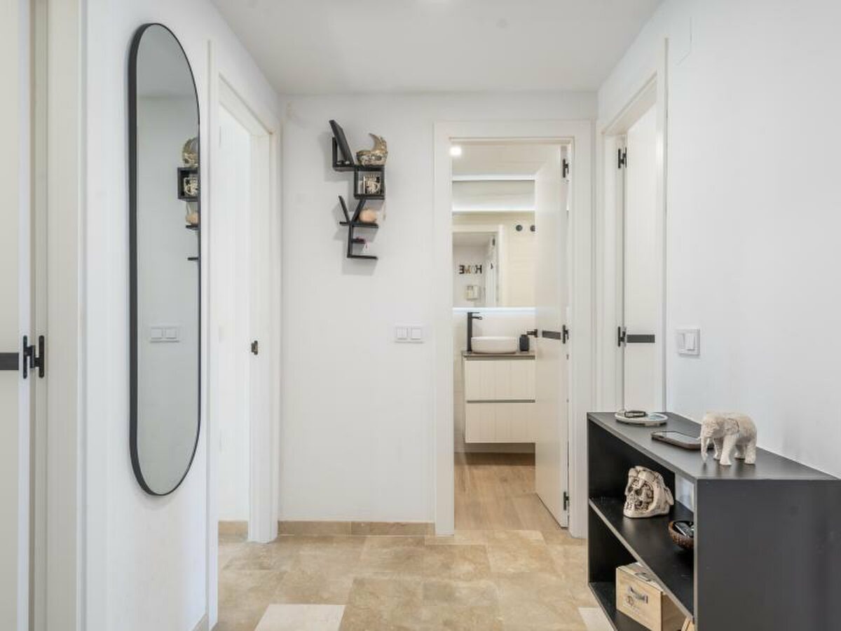 FOR SALE 🏡 Renovated Two-Bedroom Garden Apartment with Pool Views near the Golf – La Resina Golf, Estepona 🇪🇸