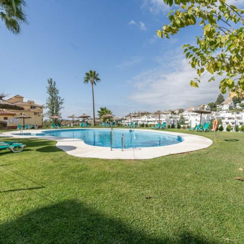 FOR SALE 🏡 Renovated Two-Bedroom Garden Apartment with Pool Views near the Golf – La Resina Golf, Estepona 🇪🇸