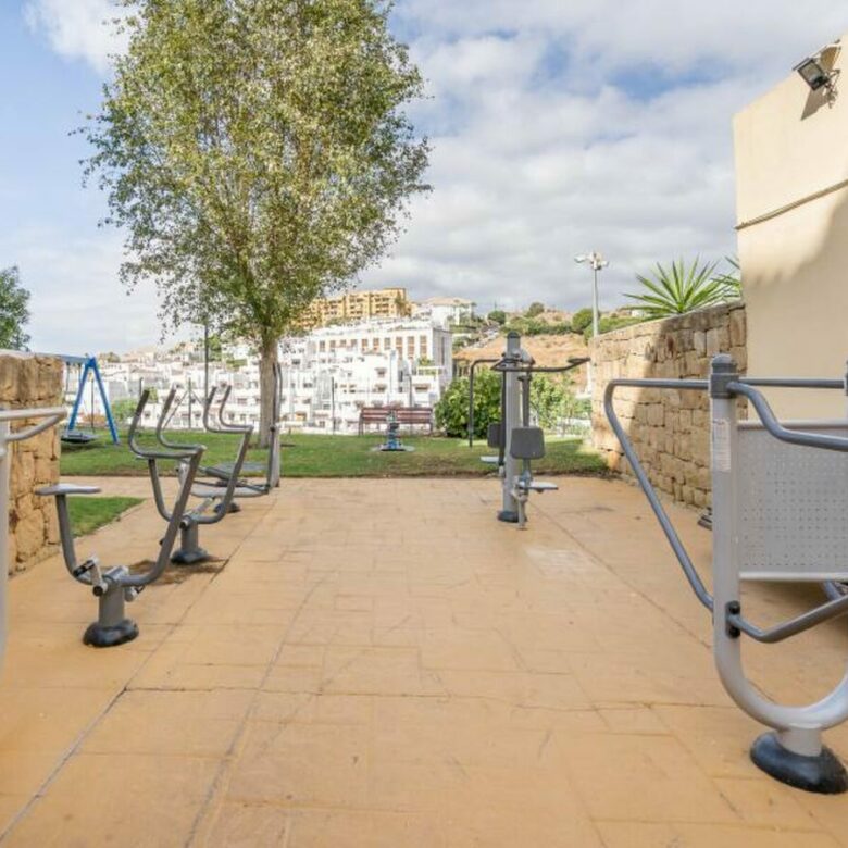 FOR SALE 🏡 Renovated Two-Bedroom Garden Apartment with Pool Views near the Golf – La Resina Golf, Estepona 🇪🇸