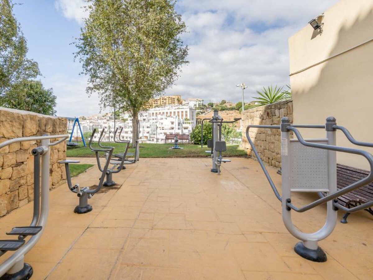 FOR SALE 🏡 Renovated Two-Bedroom Garden Apartment with Pool Views near the Golf – La Resina Golf, Estepona 🇪🇸