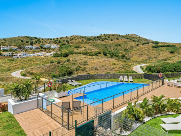 FOR SALE 🏡 New Three-Bedroom Semi-Detached Villa with Sea Views and Garden – Riviera del Sol, Mijas Costa 🇪🇸
