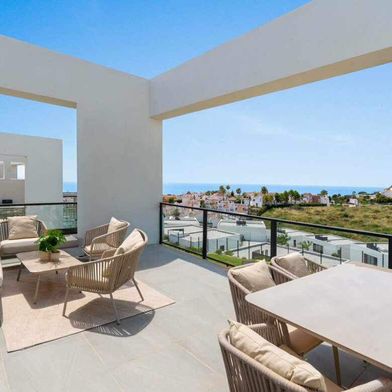 FOR SALE 🏡 New Three-Bedroom Semi-Detached Villa with Sea Views and Garden – Riviera del Sol, Mijas Costa 🇪🇸