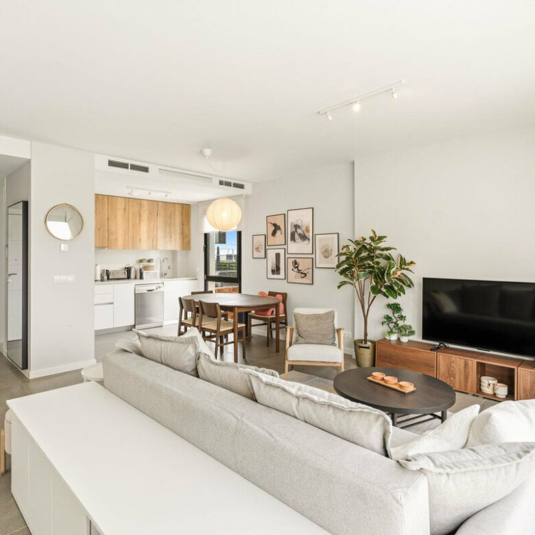 FOR SALE 🏡 New Three-Bedroom Semi-Detached Villa with Sea Views and Garden – Riviera del Sol, Mijas Costa 🇪🇸