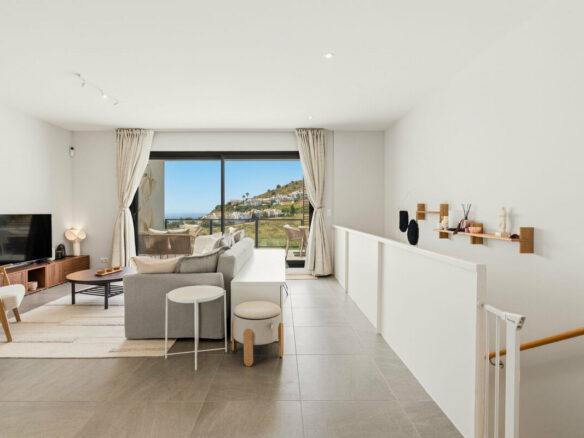 FOR SALE 🏡 New Three-Bedroom Semi-Detached Villa with Sea Views and Garden – Riviera del Sol, Mijas Costa 🇪🇸