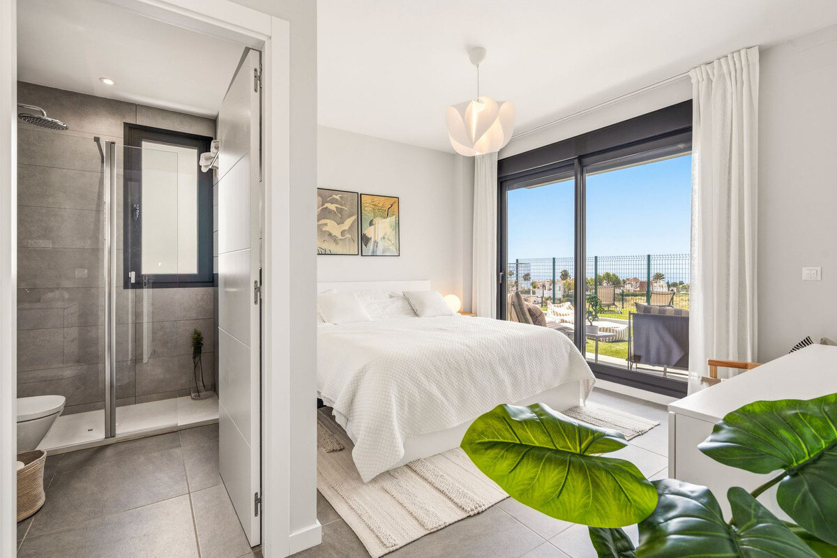 FOR SALE 🏡 New Three-Bedroom Semi-Detached Villa with Sea Views and Garden – Riviera del Sol, Mijas Costa 🇪🇸