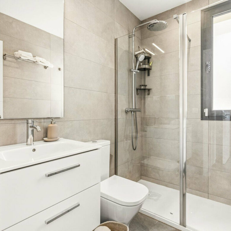 FOR SALE 🏡 New Three-Bedroom Semi-Detached Villa with Sea Views and Garden – Riviera del Sol, Mijas Costa 🇪🇸