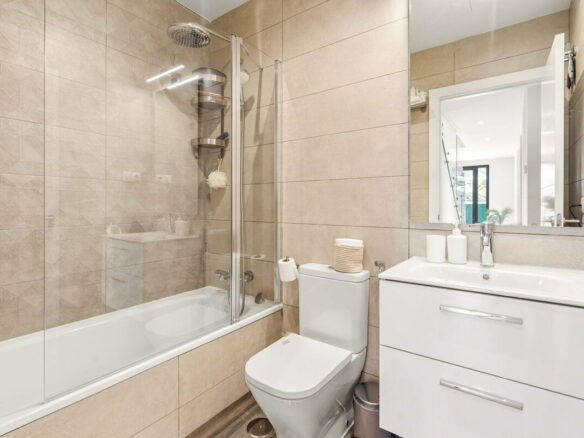 FOR SALE 🏡 New Three-Bedroom Semi-Detached Villa with Sea Views and Garden – Riviera del Sol, Mijas Costa 🇪🇸