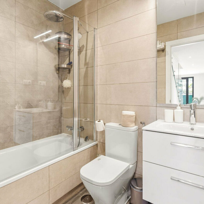 FOR SALE 🏡 New Three-Bedroom Semi-Detached Villa with Sea Views and Garden – Riviera del Sol, Mijas Costa 🇪🇸