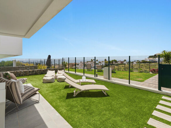 FOR SALE 🏡 New Three-Bedroom Semi-Detached Villa with Sea Views and Garden – Riviera del Sol, Mijas Costa 🇪🇸