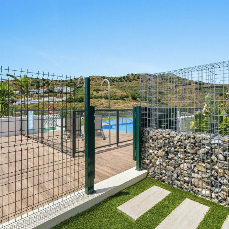 FOR SALE 🏡 New Three-Bedroom Semi-Detached Villa with Sea Views and Garden – Riviera del Sol, Mijas Costa 🇪🇸