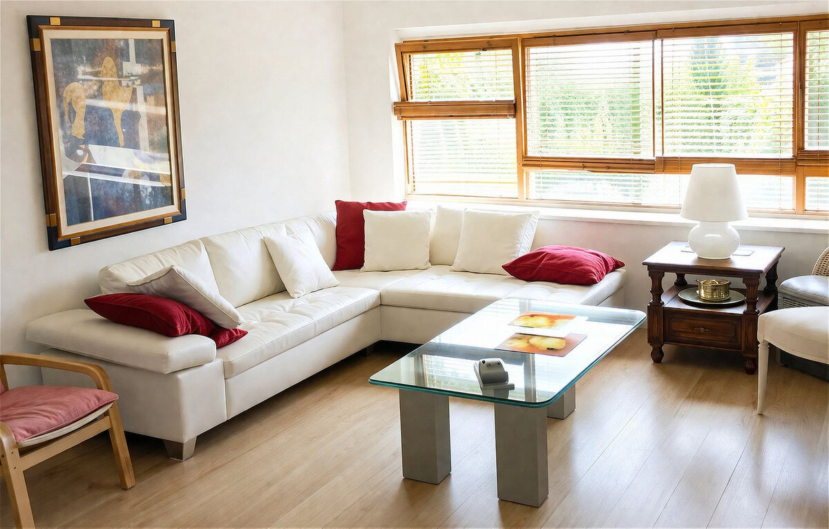 FOR SALE 🏡 Single-Level Five-Bedroom Villa to Refurbish on a 2,245 m² Plot with La Concha Views – Los Naranjos, Nueva Andalucía, Marbella 🇪🇸