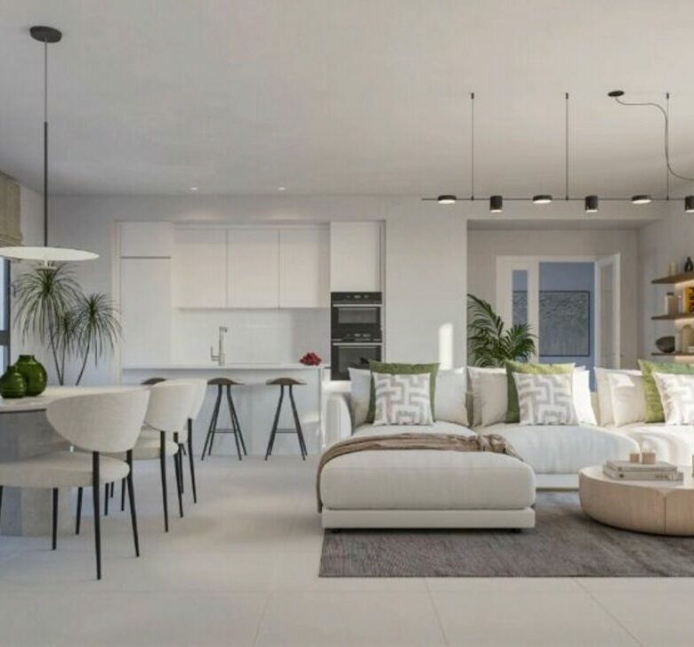 FOR SALE 🏡 South-Facing Two-Bedroom Penthouse with Private Solarium near Valle Romano Golf – Estepona 🇪🇸