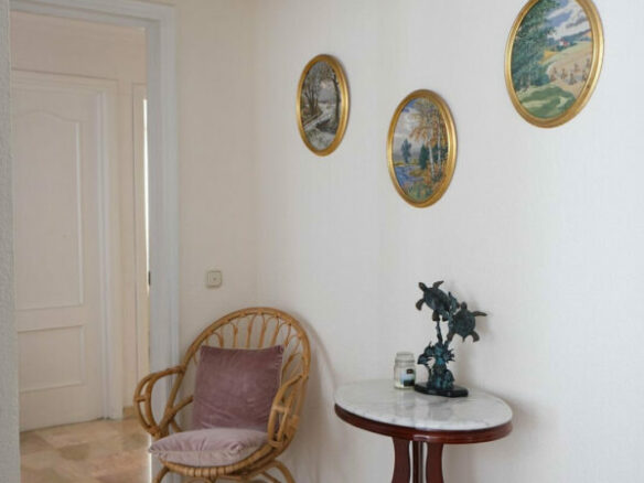 FOR SALE 🏡 Three-Bedroom Apartment with Sea Views from Every Bedroom, Steps from the Promenade – Marbella Centre 🇪🇸