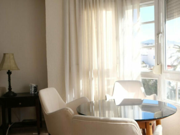 FOR SALE 🏡 Three-Bedroom Apartment with Sea Views from Every Bedroom, Steps from the Promenade – Marbella Centre 🇪🇸