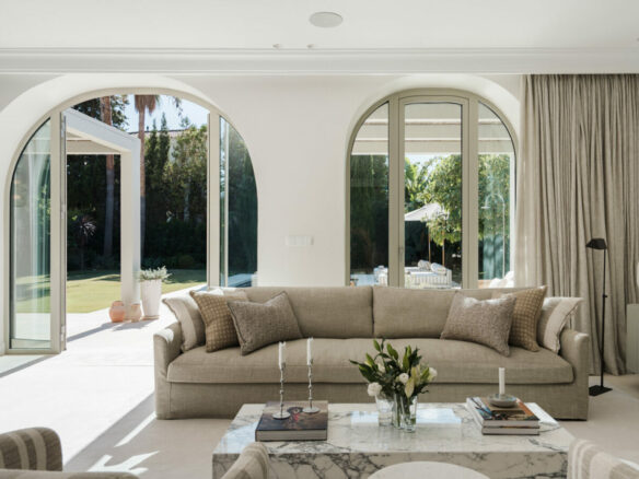 FOR SALE 🏡 Five-Bedroom Mediterranean Villa with Pool, Gym and Sauna in the Golf Valley – Nueva Andalucía, Marbella 🇪🇸