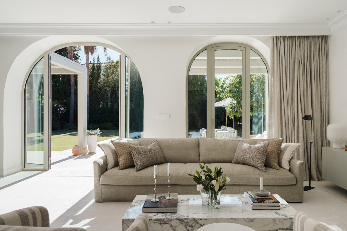 FOR SALE 🏡 Five-Bedroom Mediterranean Villa with Pool, Gym and Sauna in the Golf Valley – Nueva Andalucía, Marbella 🇪🇸
