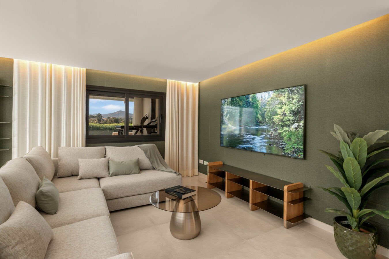 FOR SALE 🏡 New Frontline Golf Villa with Infinity Pool, Cinema and Rooftop Jacuzzi – Golf Valley, Nueva Andalucía, Marbella 🇪🇸