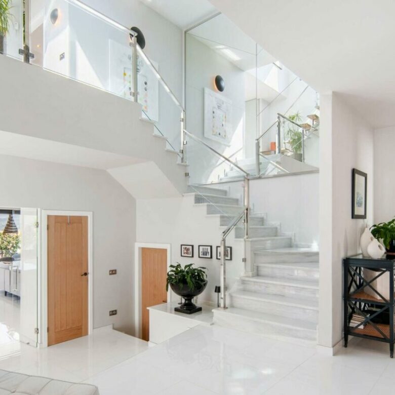 FOR SALE 🏡 Renovated Four-Bedroom Villa with Pool, Gym and Mountain Views – La Cala Golf, Mijas 🇪🇸