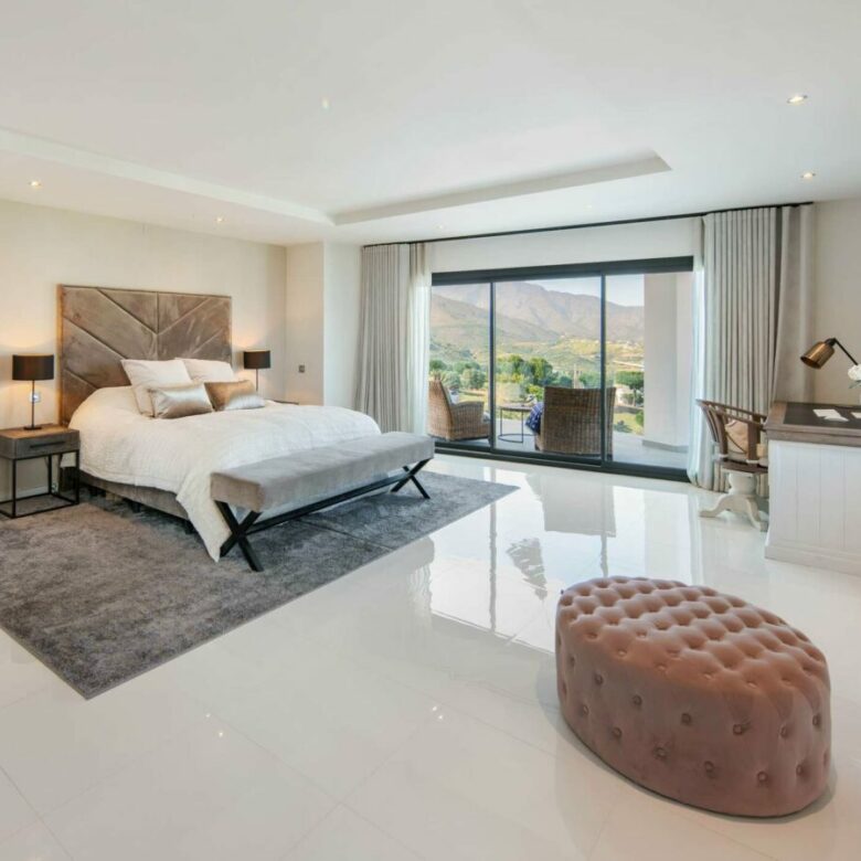 FOR SALE 🏡 Renovated Four-Bedroom Villa with Pool, Gym and Mountain Views – La Cala Golf, Mijas 🇪🇸