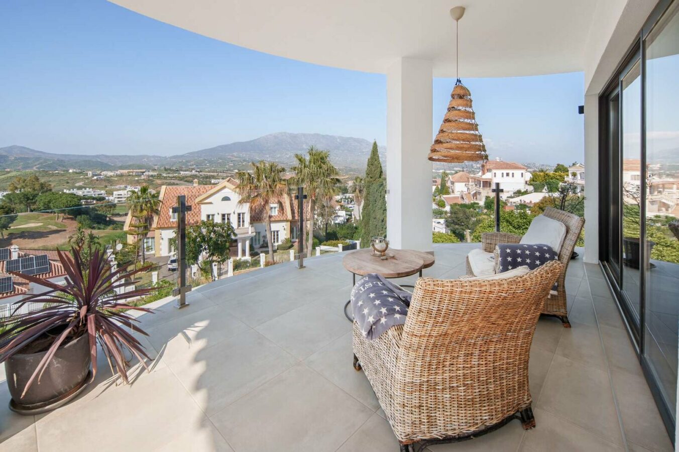 FOR SALE 🏡 Renovated Four-Bedroom Villa with Pool, Gym and Mountain Views – La Cala Golf, Mijas 🇪🇸