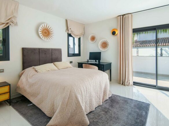 FOR SALE 🏡 Renovated Four-Bedroom Villa with Pool, Gym and Mountain Views – La Cala Golf, Mijas 🇪🇸