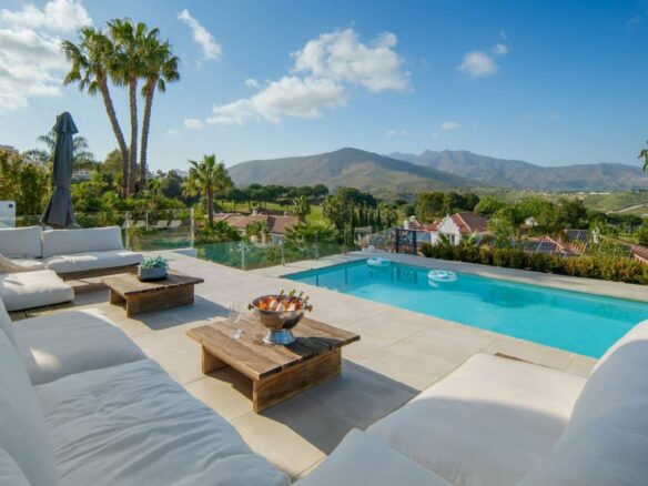 FOR SALE 🏡 Renovated Four-Bedroom Villa with Pool, Gym and Mountain Views – La Cala Golf, Mijas 🇪🇸