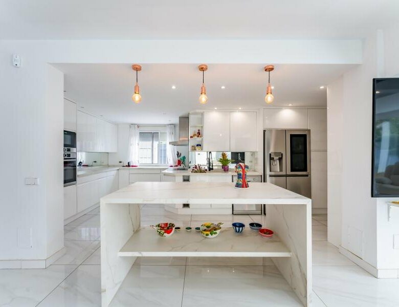 FOR SALE 🏡 Three-Bedroom Villa with Private Pool and Garden – Nagüeles, Golden Mile, Marbella 🇪🇸