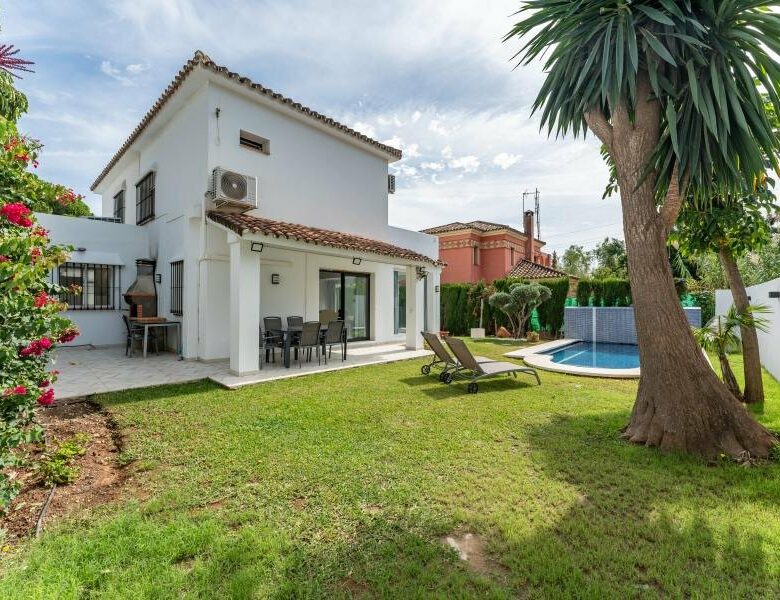FOR SALE 🏡 Three-Bedroom Villa with Private Pool and Garden – Nagüeles, Golden Mile, Marbella 🇪🇸