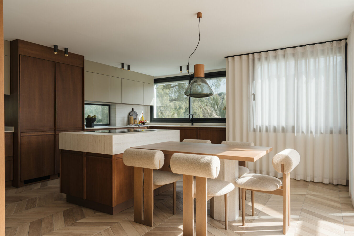 FOR SALE 🏡 Renovated 5 Bedroom Villa with Sea and Mountain Views – Los Naranjos Hill Club, Nueva Andalucía, Marbella 🇪🇸