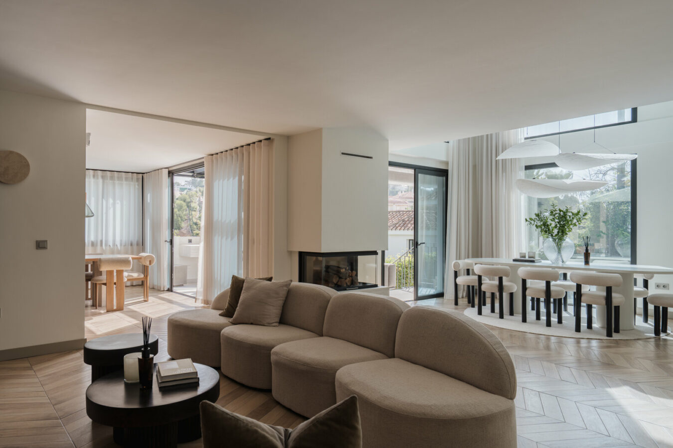 FOR SALE 🏡 Renovated 5 Bedroom Villa with Sea and Mountain Views – Los Naranjos Hill Club, Nueva Andalucía, Marbella 🇪🇸